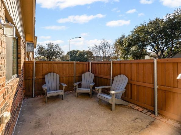 5743  Cedar Creek  , Benbrook Texas 76109