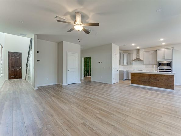 2753  Hidden Oaks Drive , Garland Texas 75040