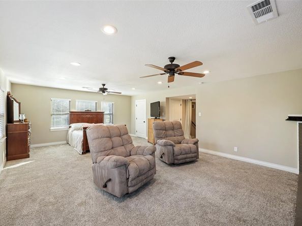 928 N Irving Heights Drive , Irving Texas 75061