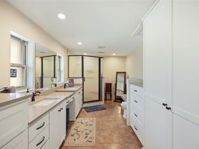 928 N Irving Heights Drive , Irving Texas 75061
