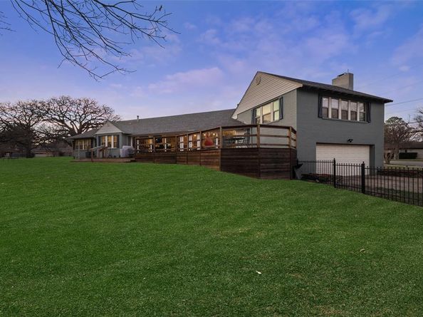 928 N Irving Heights Drive , Irving Texas 75061