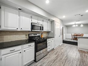 2904  Mark Twain Drive , Farmers Branch Texas 75234
