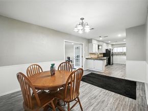 2904  Mark Twain Drive , Farmers Branch Texas 75234