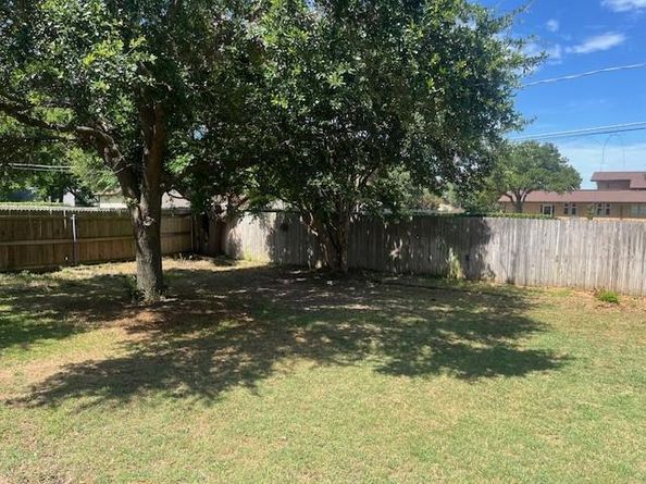 2804  Ashbury Drive , Arlington Texas 76015