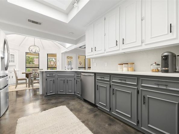 2562  Primrose Drive , Richardson Texas 75082