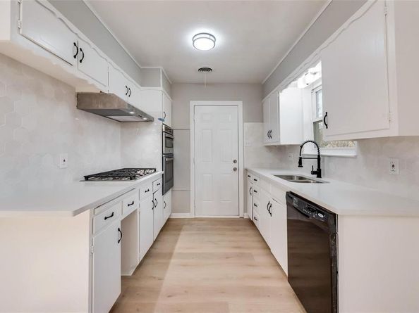 4749  Marshall Street , Forest Hill Texas 76119