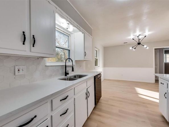 4749  Marshall Street , Forest Hill Texas 76119