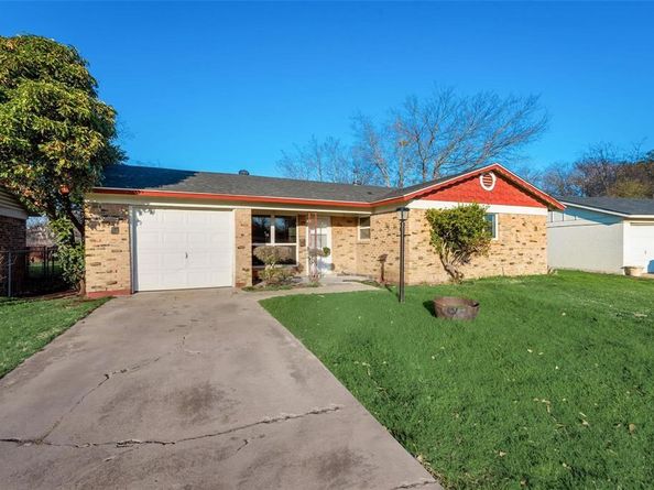 4749  Marshall Street , Forest Hill Texas 76119