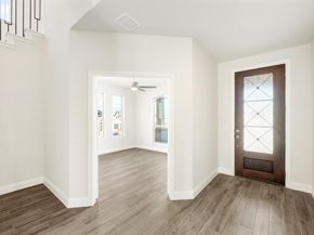 816  Yosemite Drive , DeSoto Texas 75115