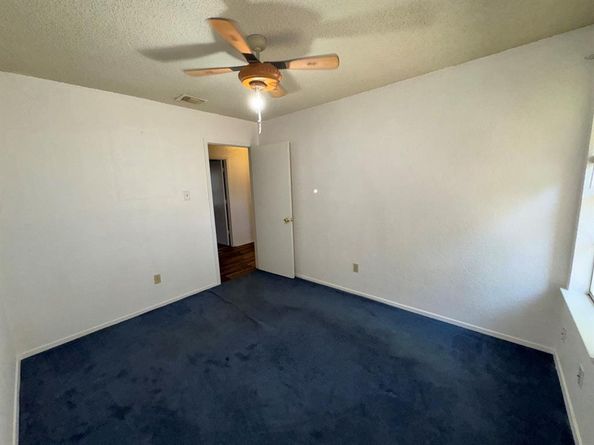 6928  Van Natta Lane , Fort Worth Texas 76112
