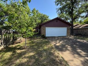 6928  Van Natta Lane , Fort Worth Texas 76112