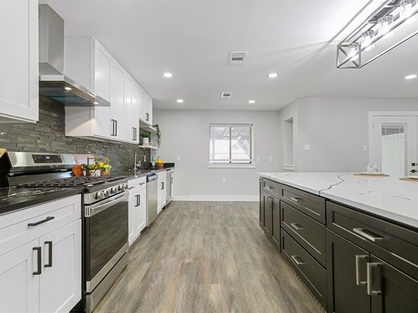 830  Bordner Drive , Lancaster Texas 75146