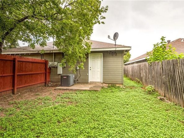 3100  Hale Avenue , Fort Worth Texas 76106