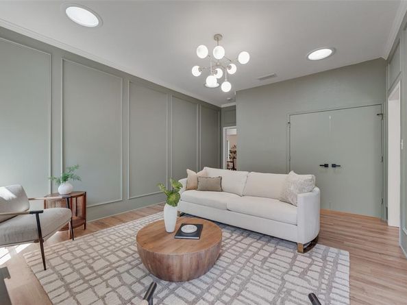 2408  Buttercup Drive , Richardson Texas 75082