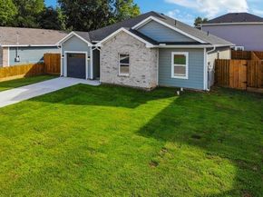 2718  1st Avenue , Dallas Texas 75210