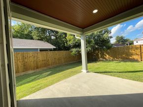 2718  1st Avenue , Dallas Texas 75210