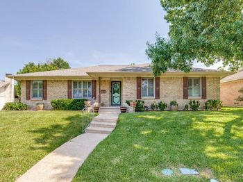 7637  El Pensador Drive 
