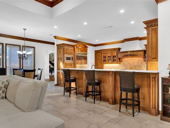 912  Chateau Court , Colleyville Texas 76034
