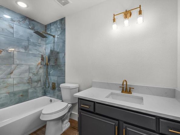 2523  Whitehurst Drive , Fort Worth Texas 76133