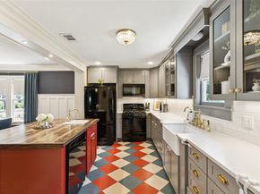 2600  Lipscomb Street , Fort Worth Texas 76110