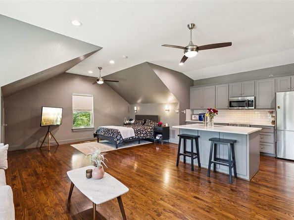 2600  Lipscomb Street , Fort Worth Texas 76110
