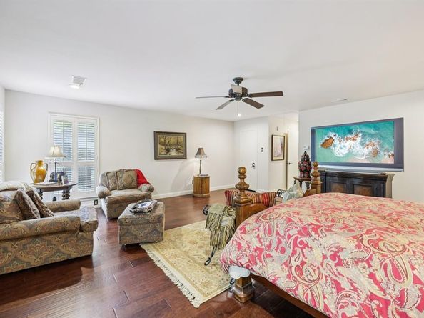 16702  Village Lane , Dallas Texas 75248