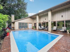 16702  Village Lane , Dallas Texas 75248