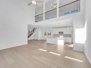 1033  Western Hills Drive , Crowley Texas 76036