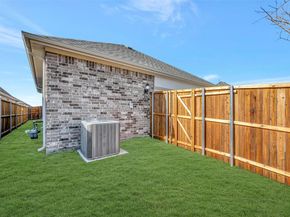 1033  Western Hills Drive , Crowley Texas 76036