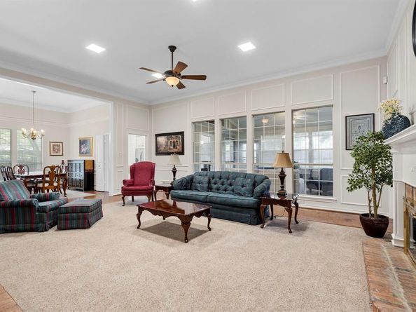 7201  Briarnoll Drive , Dallas Texas 75252