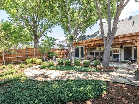 7201  Briarnoll Drive , Dallas Texas 75252