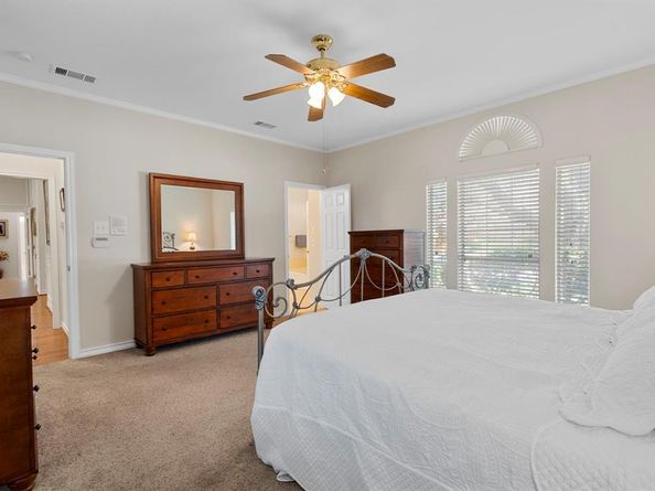 7201  Briarnoll Drive , Dallas Texas 75252