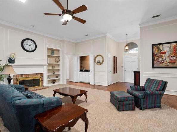 7201  Briarnoll Drive , Dallas Texas 75252