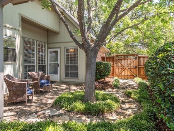 7201  Briarnoll Drive , Dallas Texas 75252