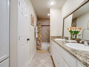 5425  Collinwood Avenue , Fort Worth Texas 76107