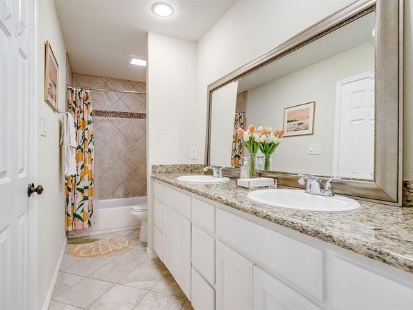 5425  Collinwood Avenue , Fort Worth Texas 76107