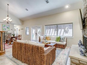 5425  Collinwood Avenue , Fort Worth Texas 76107