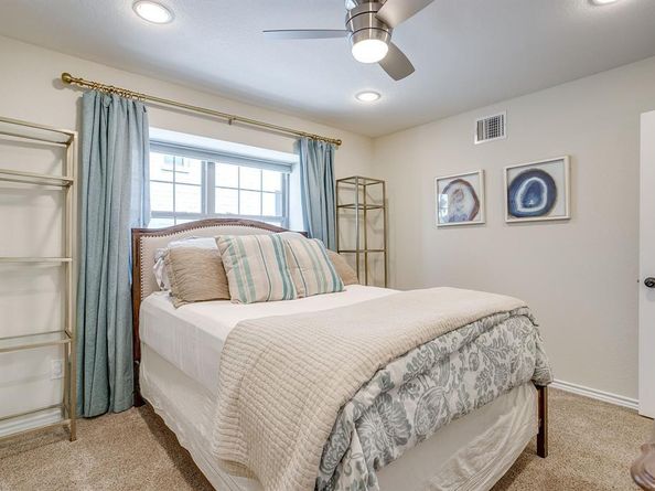5425  Collinwood Avenue , Fort Worth Texas 76107