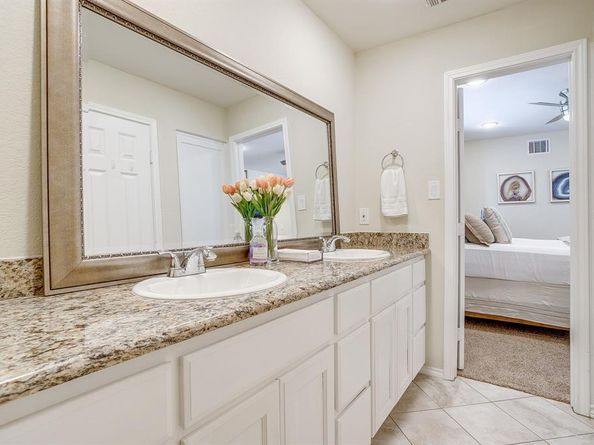 5425  Collinwood Avenue , Fort Worth Texas 76107