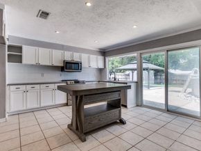 425  Solitude Drive , Garland Texas 75043