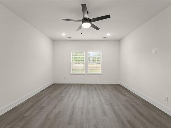 3505  Thannisch Avenue , Fort Worth Texas 76105