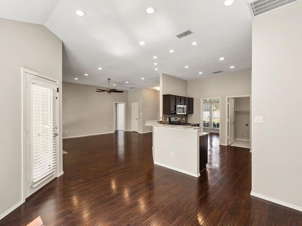 3809  Woodside Drive , Arlington Texas 76016