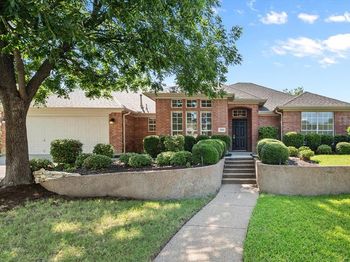 3809  Woodside Drive 