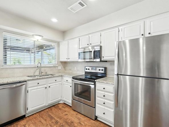 3800 S Wedgworth Road , Fort Worth Texas 76133