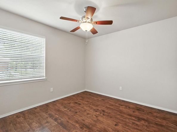 3800 S Wedgworth Road , Fort Worth Texas 76133