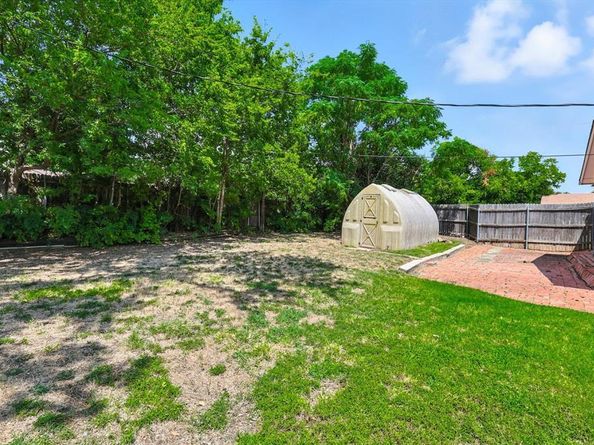 3800 S Wedgworth Road , Fort Worth Texas 76133