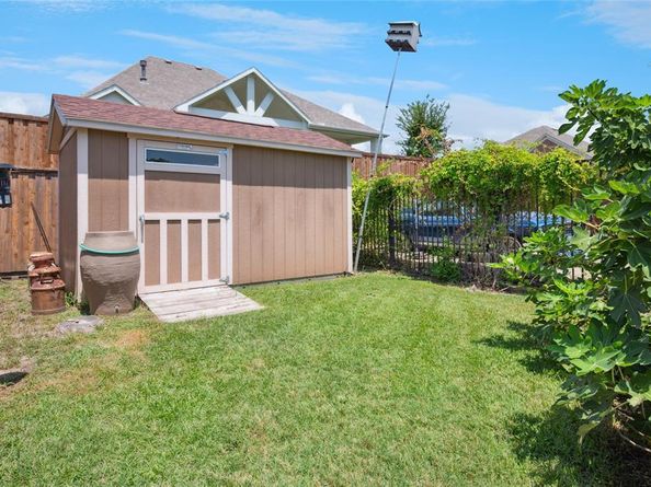 8301  Martha Lane , Rowlett Texas 75088