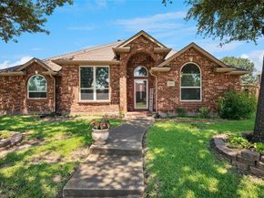 8301  Martha Lane , Rowlett Texas 75088