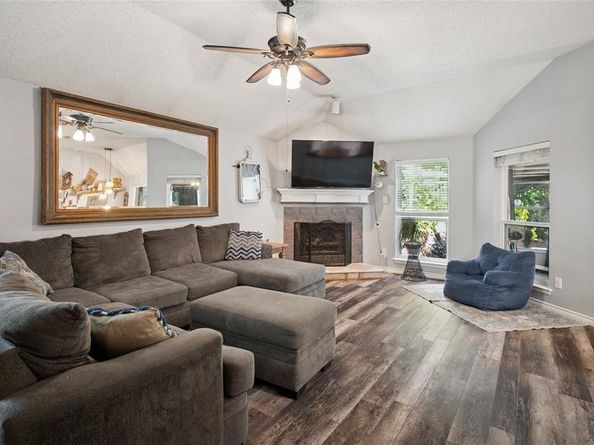 8301  Martha Lane , Rowlett Texas 75088