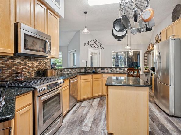 8301  Martha Lane , Rowlett Texas 75088